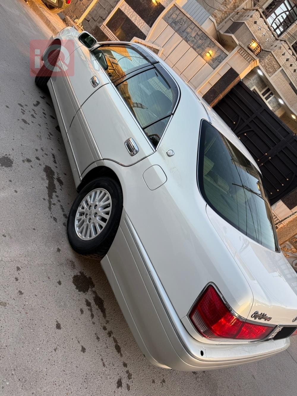 تويوتا كراون